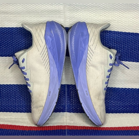 Women's - Altra FWD Experience - Size 7 US - Running Shoes - Lightweight - Picture 3 of 11